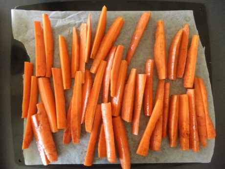 Carrots, scrubbed and chopped lengthwise